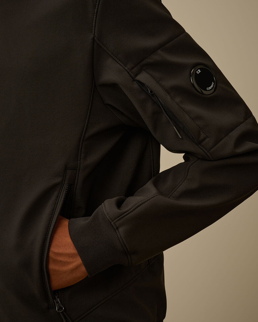 C.P. COMPANY - Veste C.P. Shell-R Hooded Jacket Dark Shadow