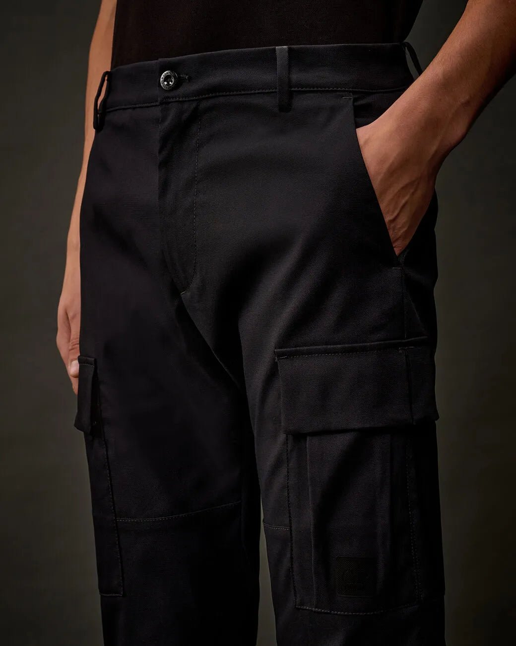 C.P. COMPANY - Metropolis Series Technical Panama Ergonomic Cargo Pants noir