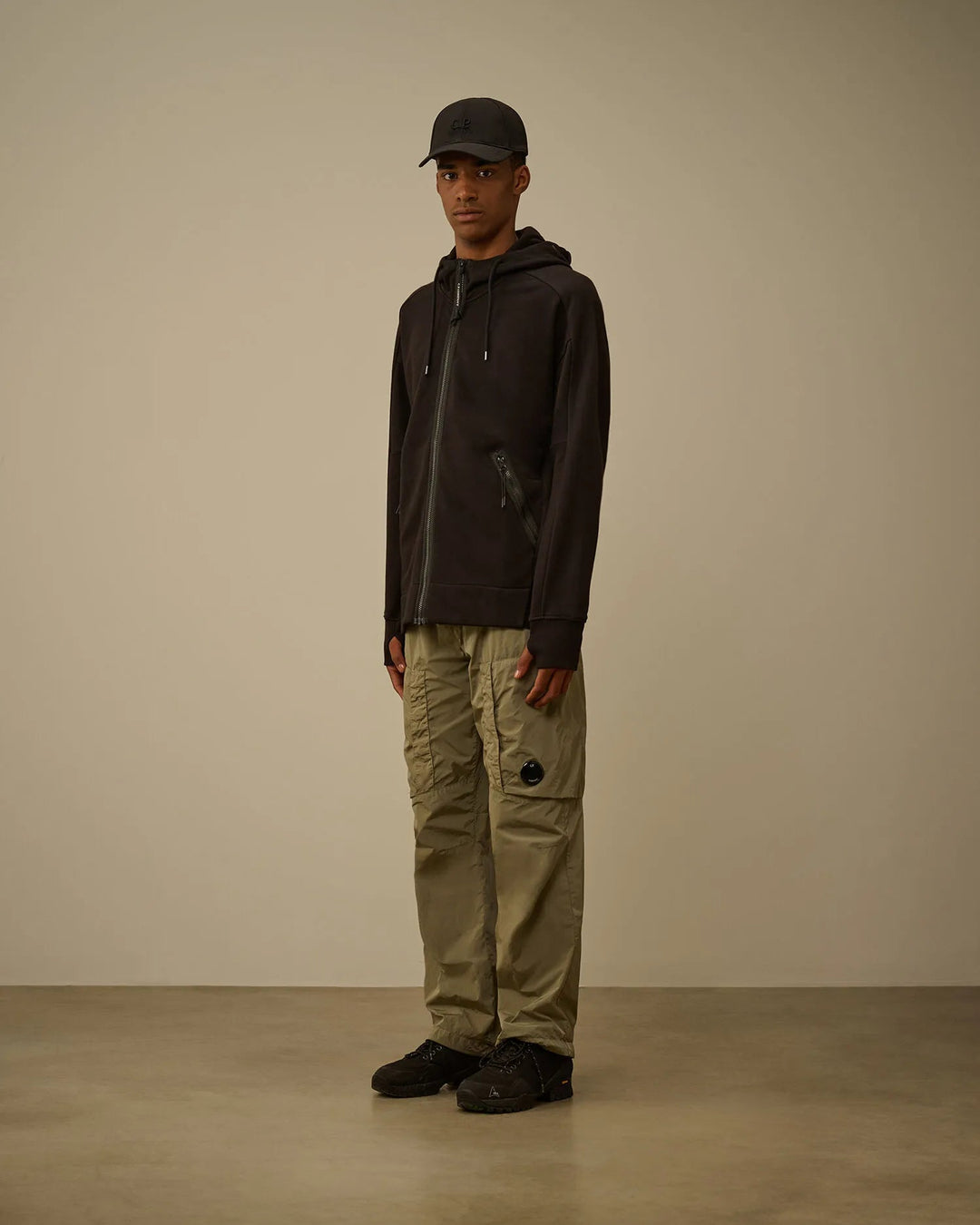 C.P. COMPANY - Sweatshirt Diagonal Raised Fleece Goggle Noir