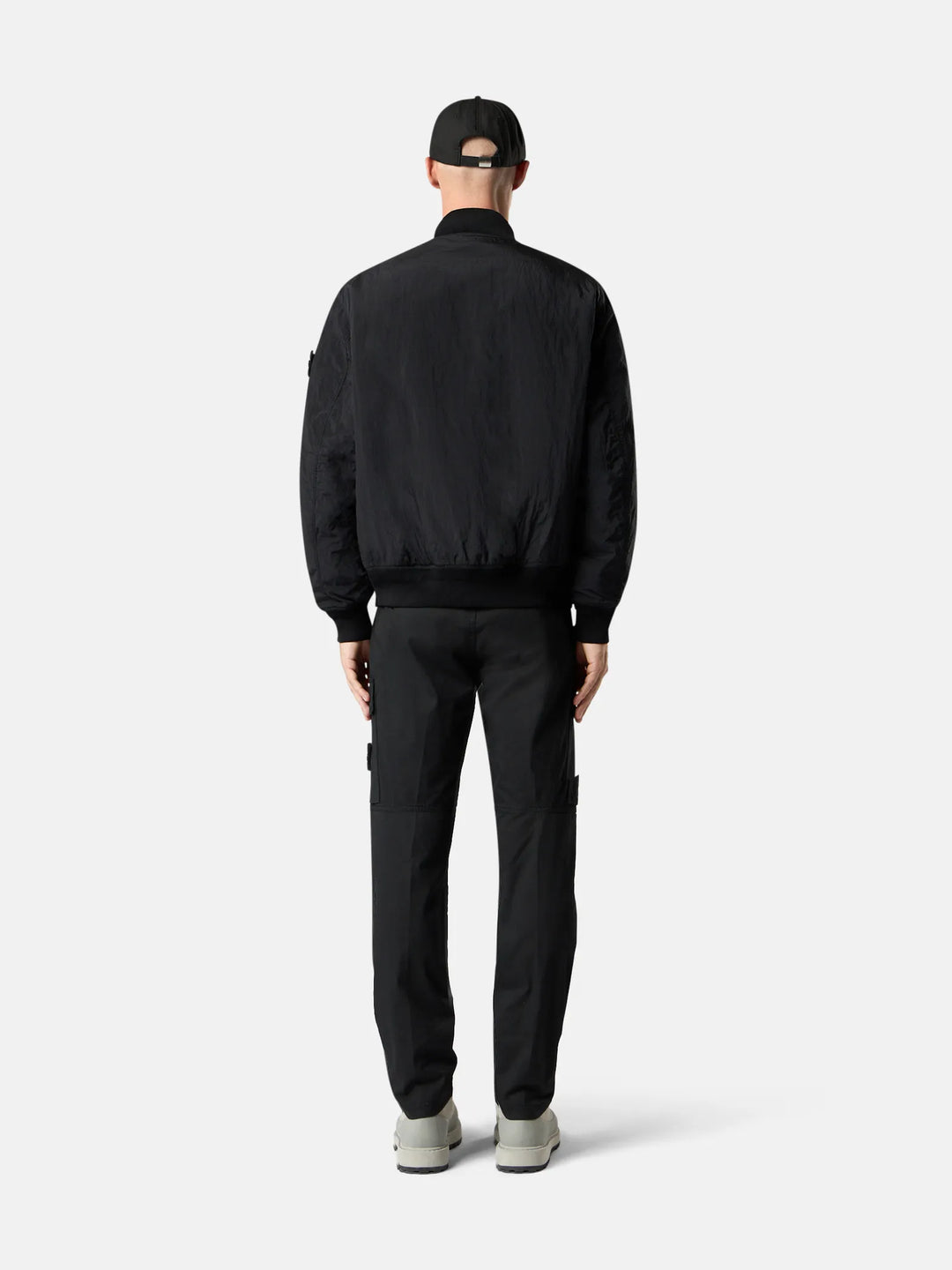 STONE ISLAND - Pantalon cargo coupe fuselée regular à poches zippées noir