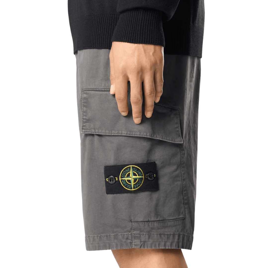 STONE ISLAND - Short cargo 'OLD' Gris Anthracite